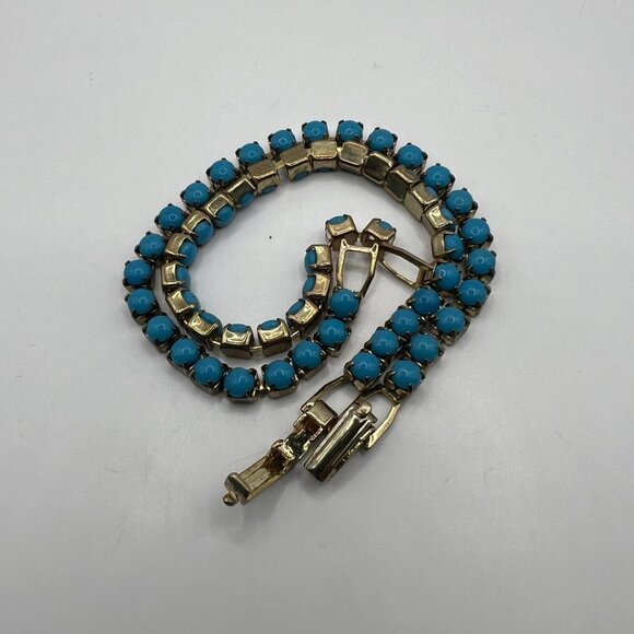 Vintage Beaded Bracelets Set of Two Cabochon Teal Stones Prong Set Gold Tone - Picture 6 of 6